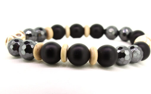 LoBo-Bracelet: Sanga - schwarzes Onyx/Hamätit Perlenarmband altweiß.