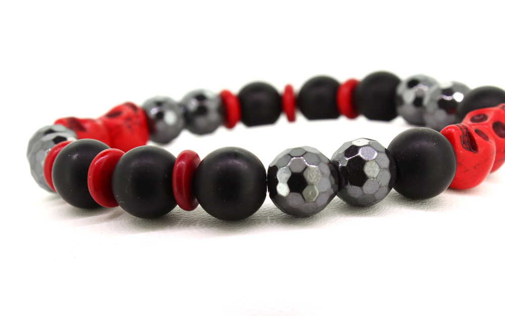 LoBo-Bracelet: Sanga - schwarzes Onyx/Hamätit Perlenarmband rot.