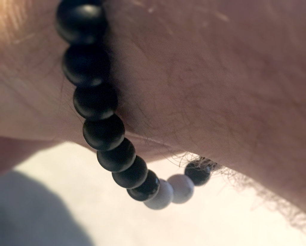 Lobo Bracelet – Dein affengeiles Perlenarmband